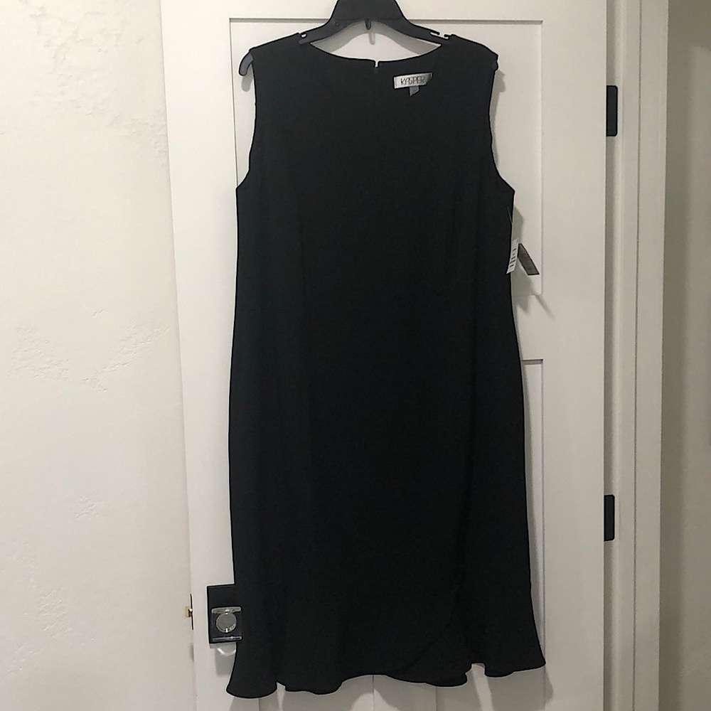 Kasper black ruffle dress